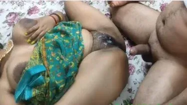 Girl’s Multi-Pose Aunty XXX Video Fucking Pussy