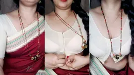 Homemaker rubbing oil in Saree XXX Telugu