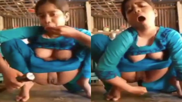 Village girl torch pussy Telugu Aunty Sex kinky