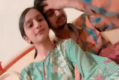 Viral Pakistani Bihari XXX porn flashlights
